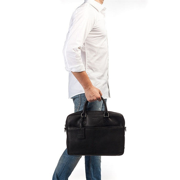 Burkely Fundametals Antique Avery 1-Zip 15,6" Pc veske I Skinn Svart