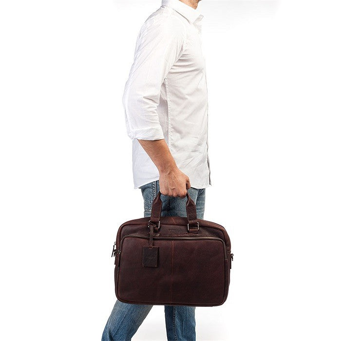 Burkely Fundametals Antique Avery Workbag 15,6" Pc veske I Skinn Brun