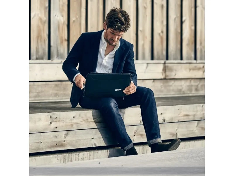 Thule Gauntlet - Notebookbæreveske - 13" - 14" - svart