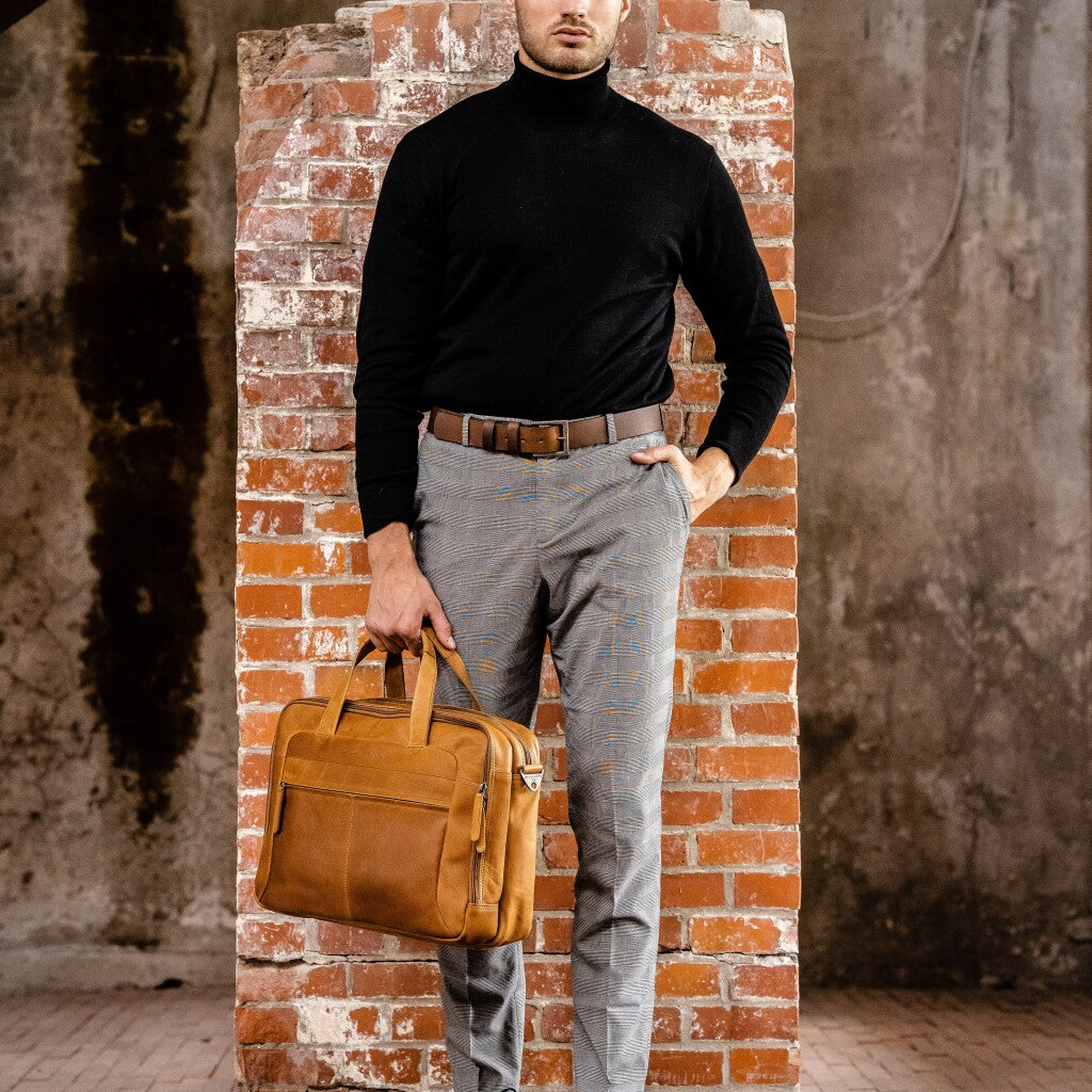 The Chesterfield Brand Ryan 17" Pc Veske I Skinn Cognac