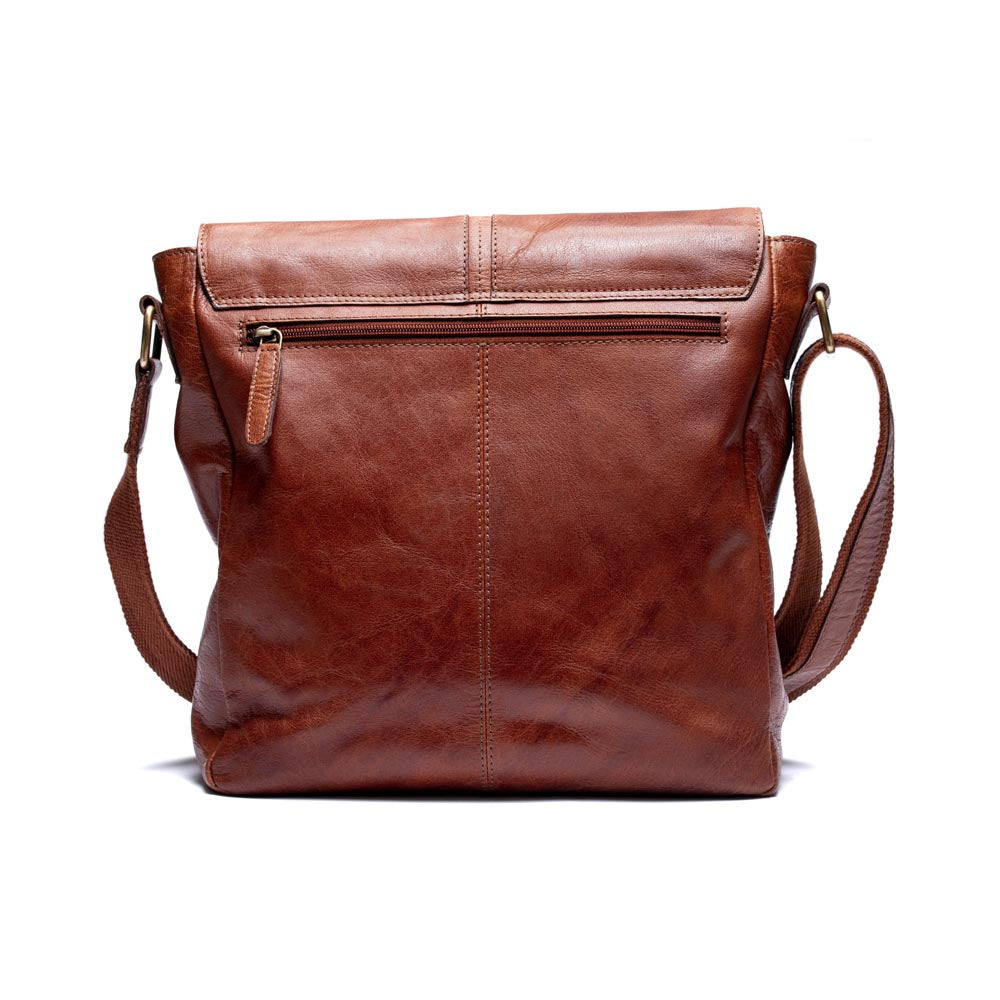 Springfield Stor Crossover Skulderveske I Skinn Med Klaff Cognac