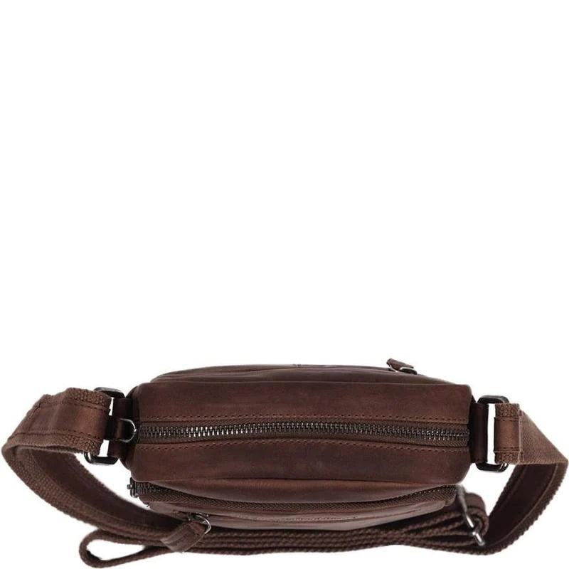 The Chesterfield Brand Birmingham Liten Crossover veske I Skinn Brun