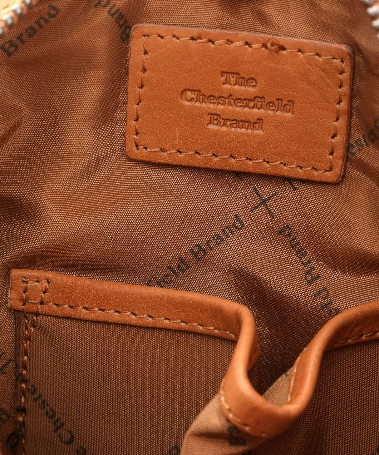 The Chesterfield Brand Birmingham Liten Crossover veske I Skinn Cognac