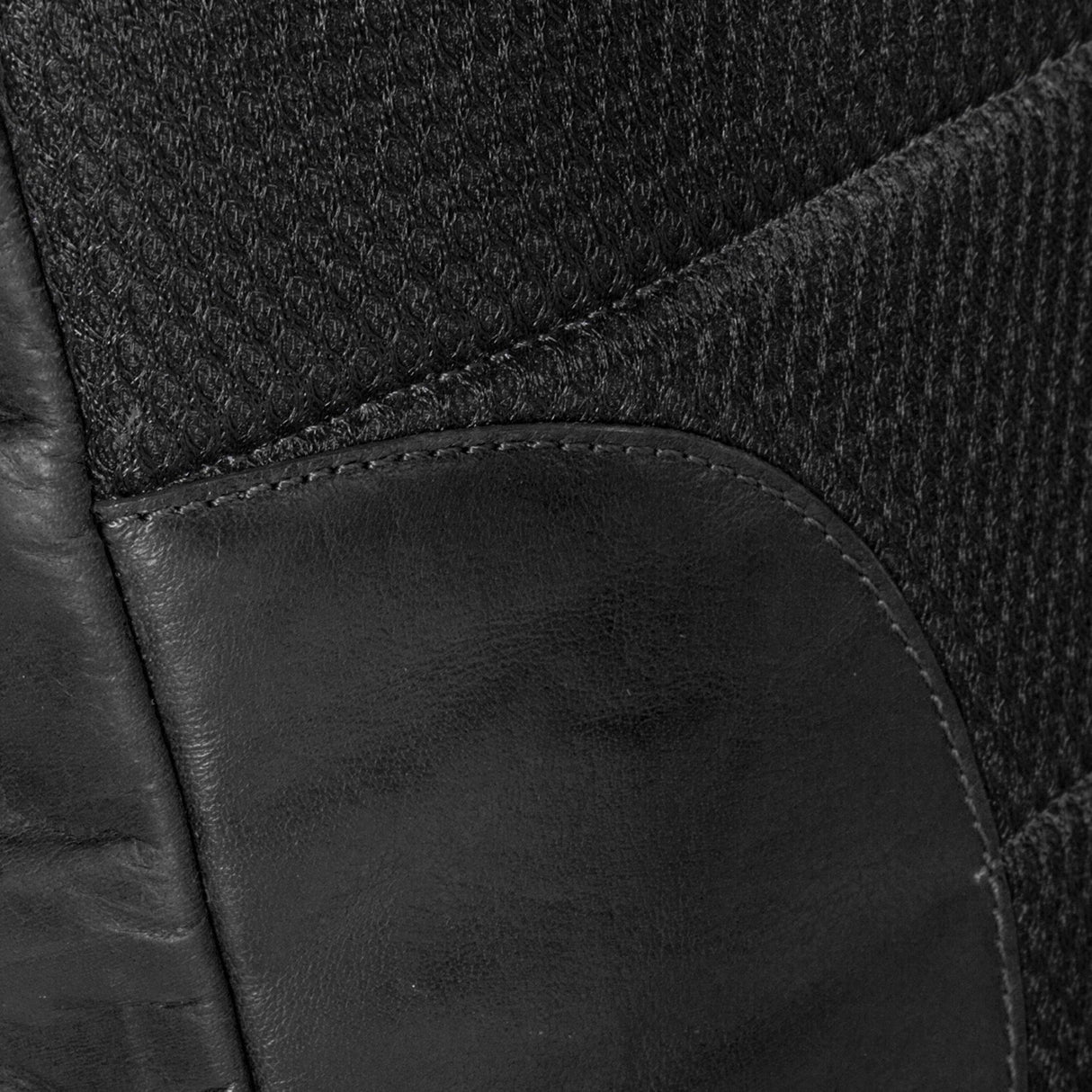 The Chesterfield Brand Mack 15,6" Pc Sekk I Skinn Svart