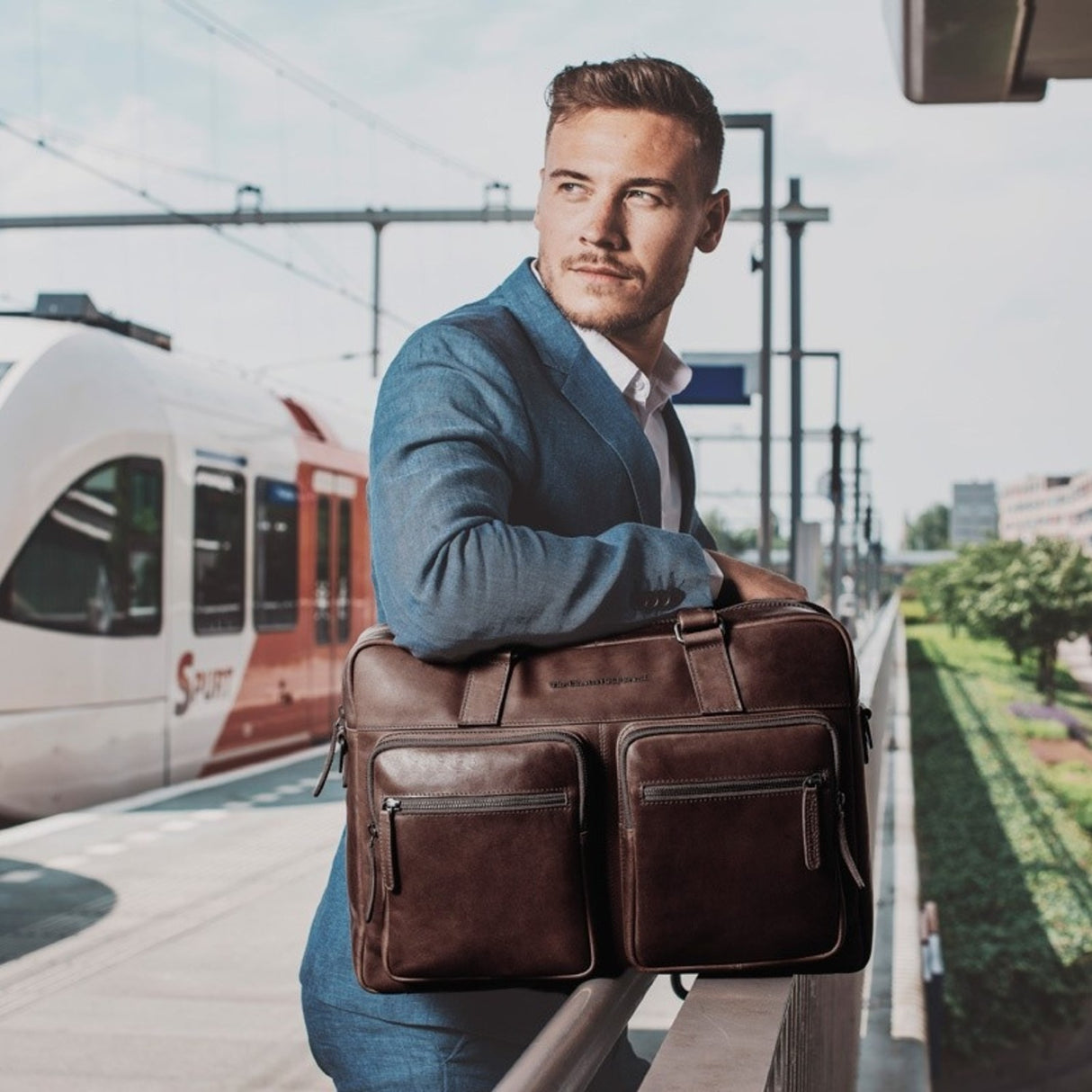 The Chesterfield Brand Misha 17" Pc Veske I Skinn Brun