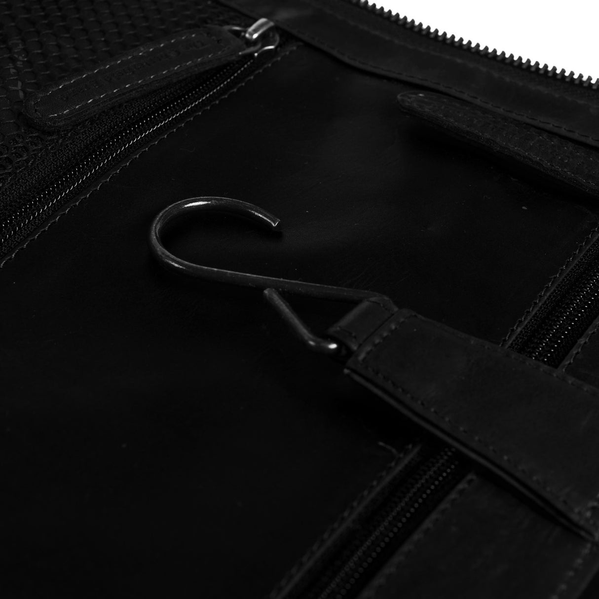 The Chesterfield Brand Gillian Henge Toalettmappe I Skinn Svart