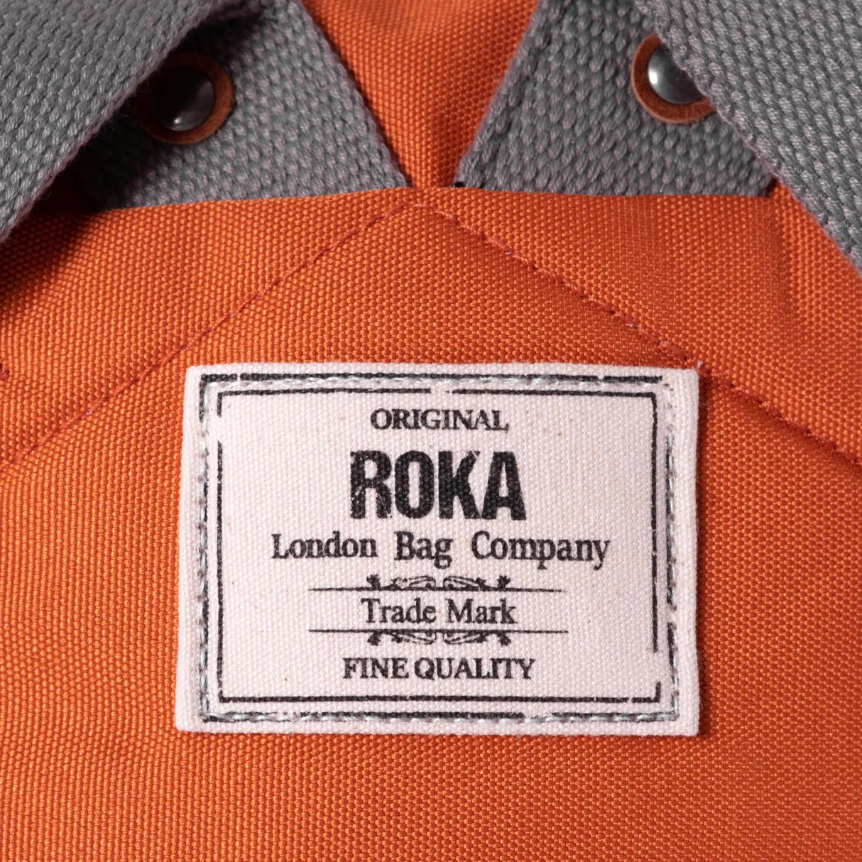 Roka Finchley A Medium Ryggsekk 15 Liter Oransje