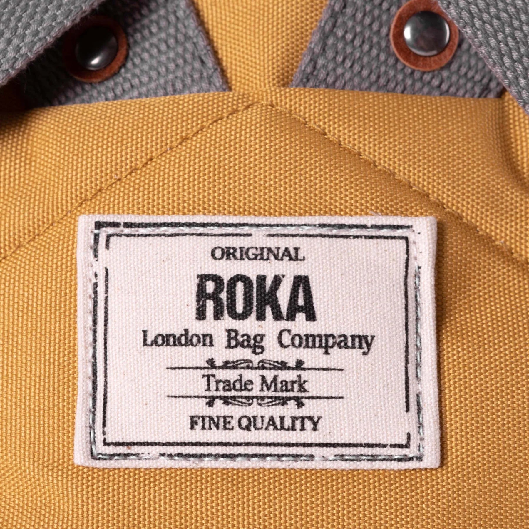 Roka Finchley A Medium  Ryggsekk 15 Liter Flax