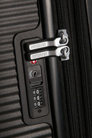 American Tourister Soundbox Utvidbar Mellomstor Koffert 67cm/81L