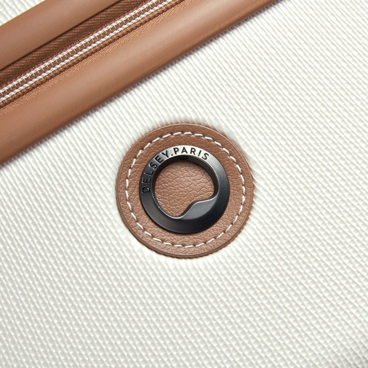 Delsey Chatelet Air 2.0 Hard Beauty Case