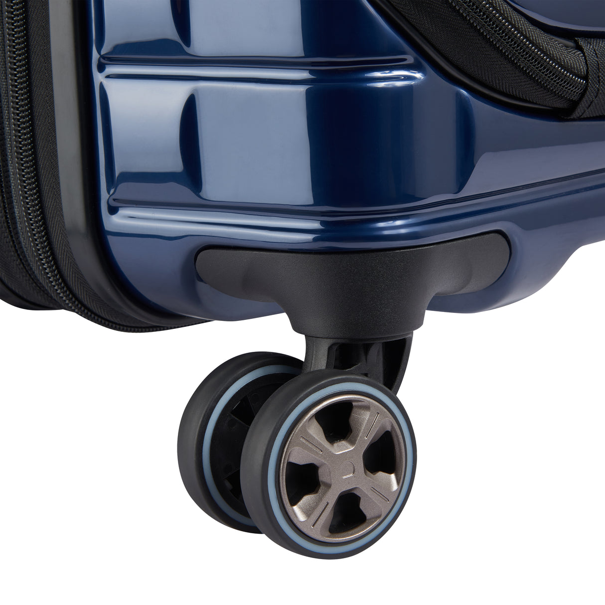 Delsey Shadow 5.0 Utvidbar Business Kabinkoffert med PC-lomme og USB-port 55cm