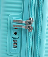 American Tourister Soundbox Mellomstor Koffert 67 cm Poolside Blue