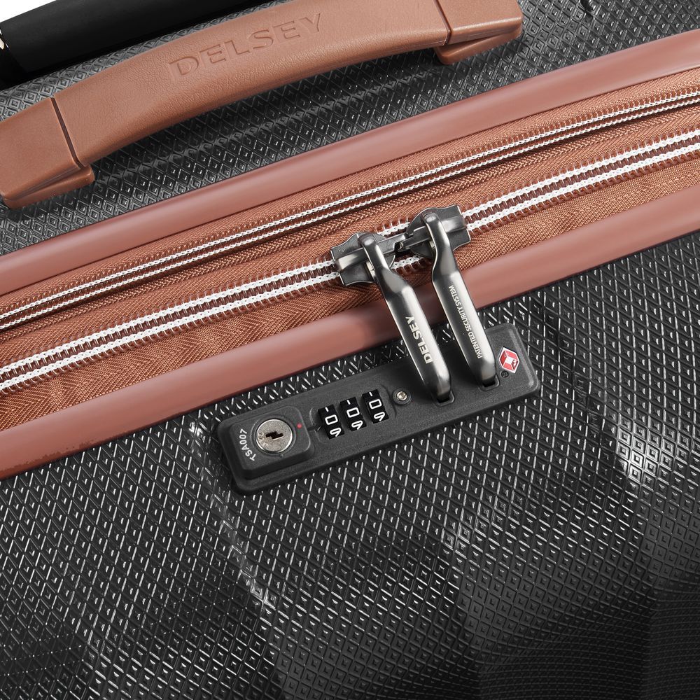 Delsey Carrousel  Utvidbar Mellomstor Koffert 67cm/76L